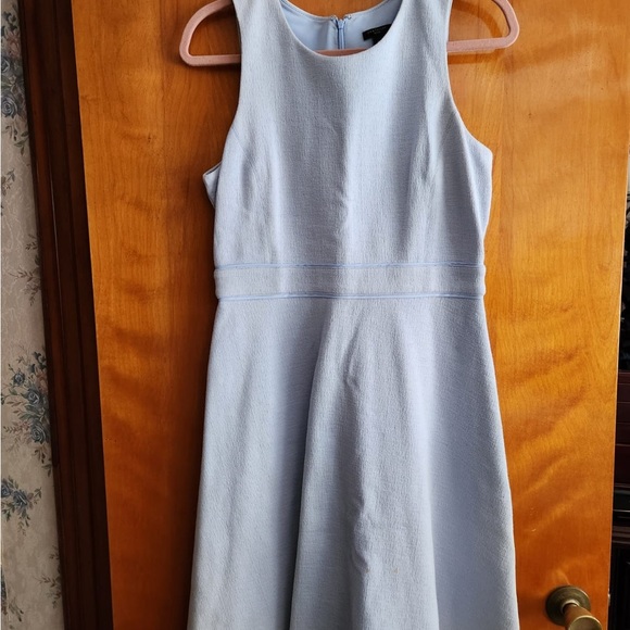 Ann Taylor Dresses & Skirts - ANN TAYLOR DRESS